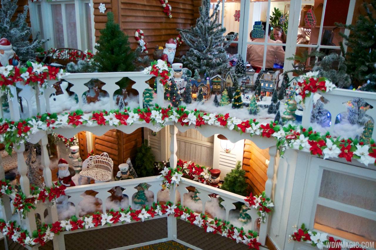 Grand Floridian Gingerbread House 2012