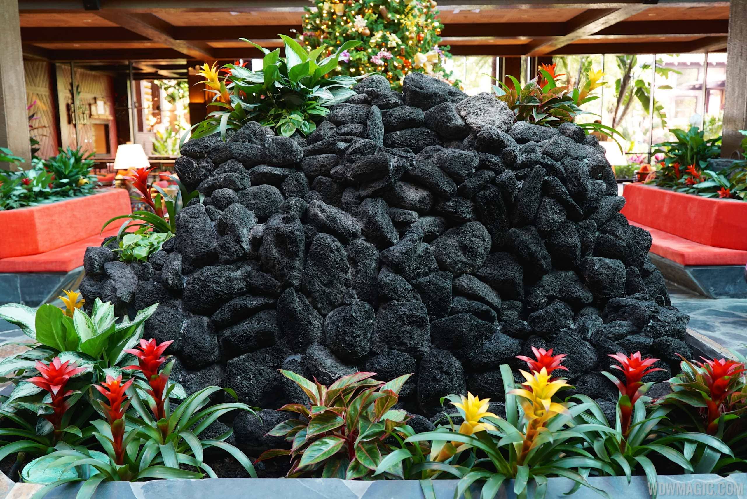 PHOTOS - A tour of the new Polynesian Village Resort lobby