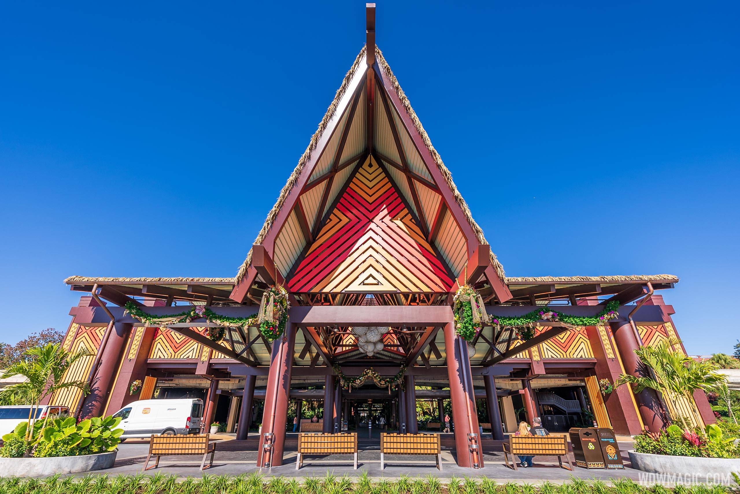 New main entrance holiday decor at Disney's Polynesian Village Resort