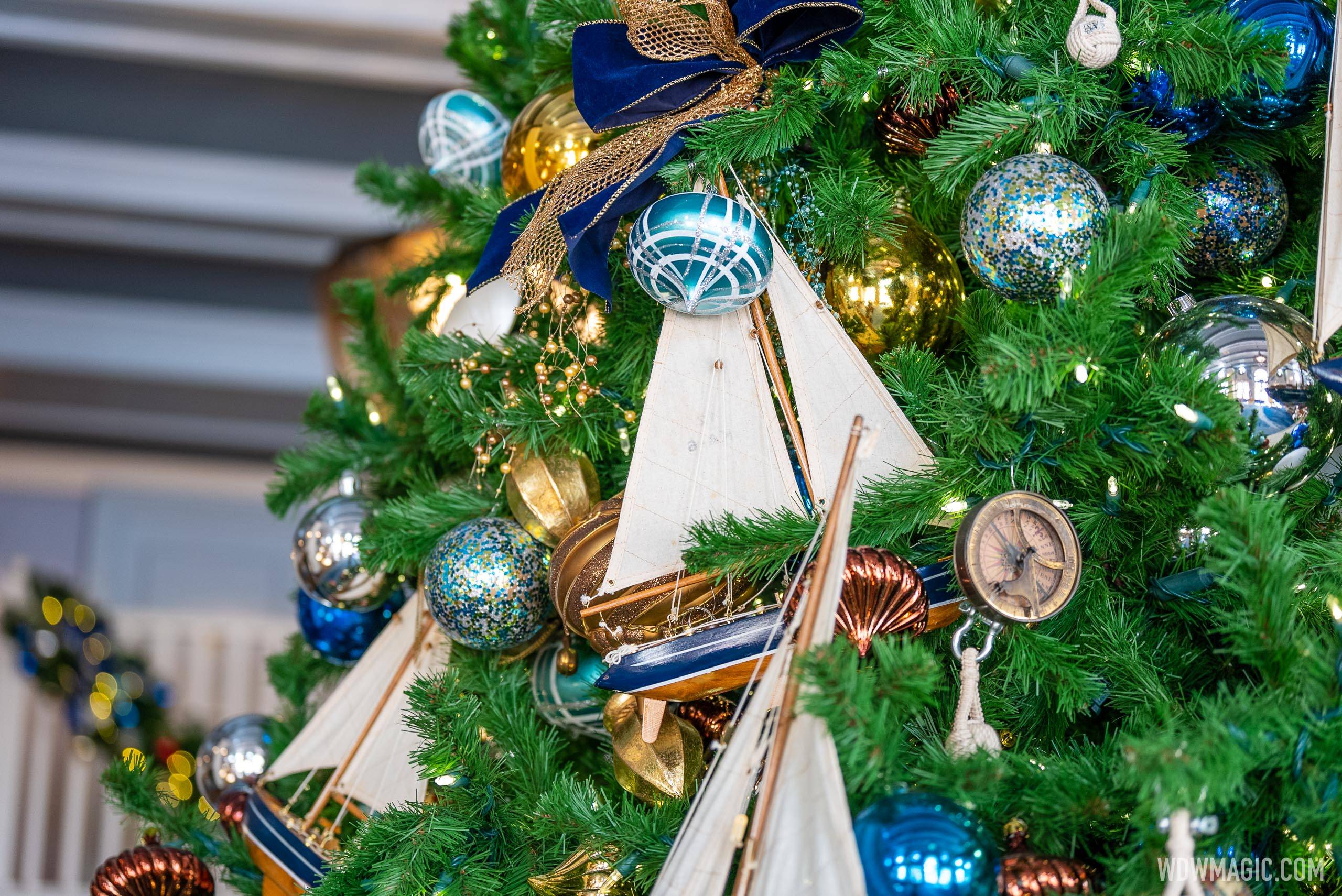 Close-up of Yacht Club Christmas decor