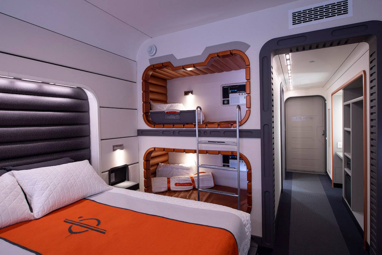 PHOTOS - First look inside the cabins at Star Wars Galactic Starcruiser hotel