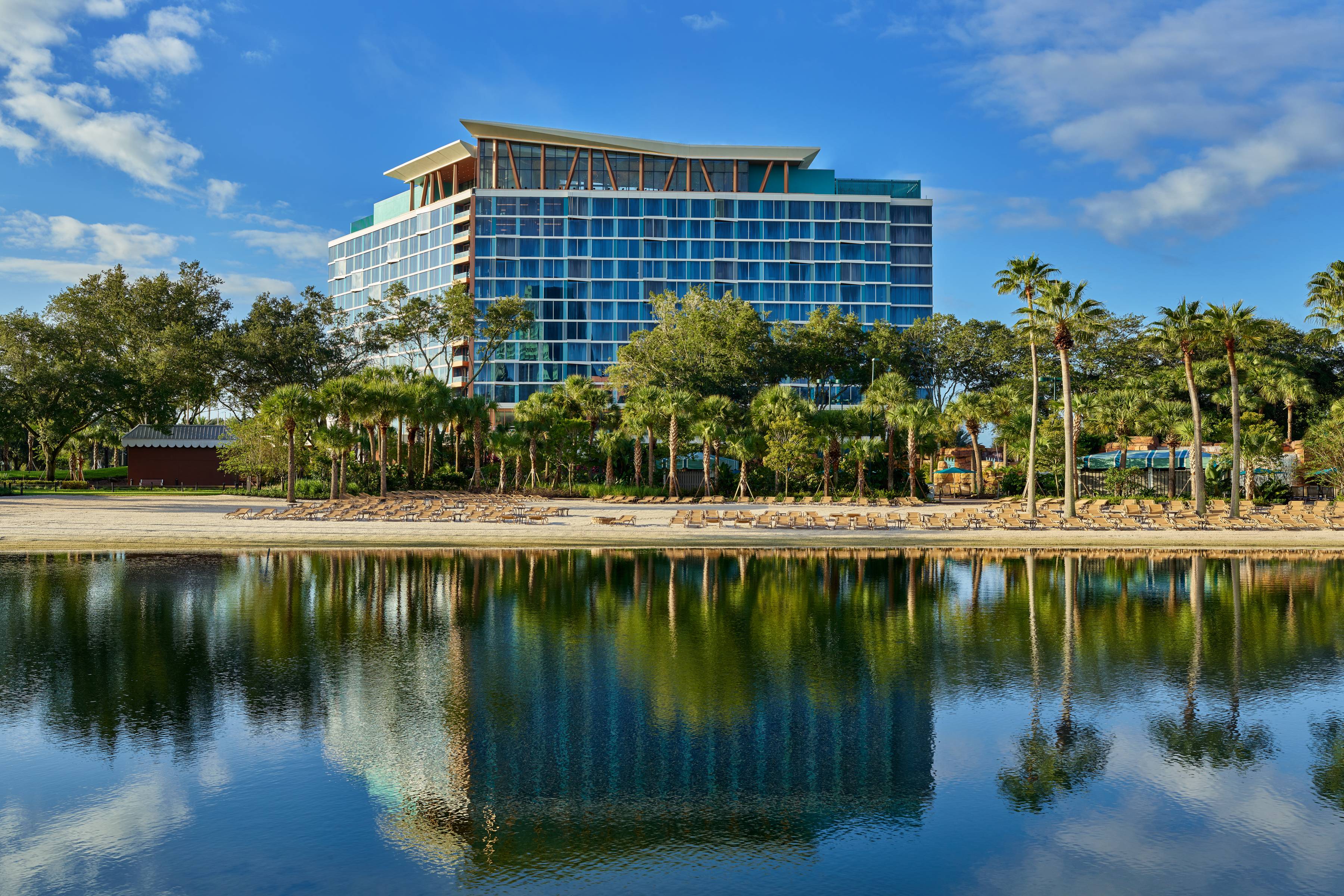  Walt Disney World Swan Reserve hotel lobby and restaurants