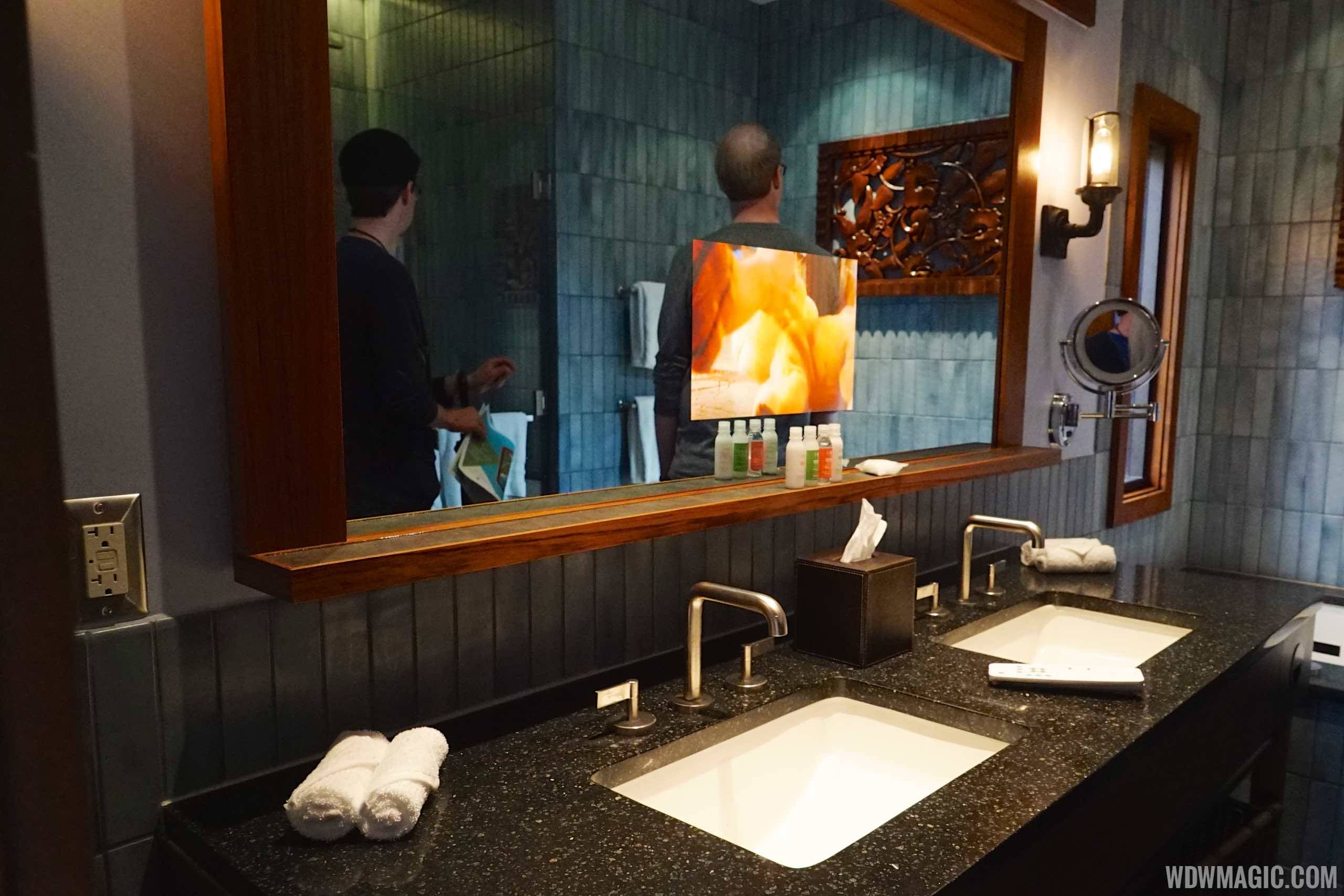 Disney's Polynesian Village Resort Bora Bora Bungalow - Master bathroom