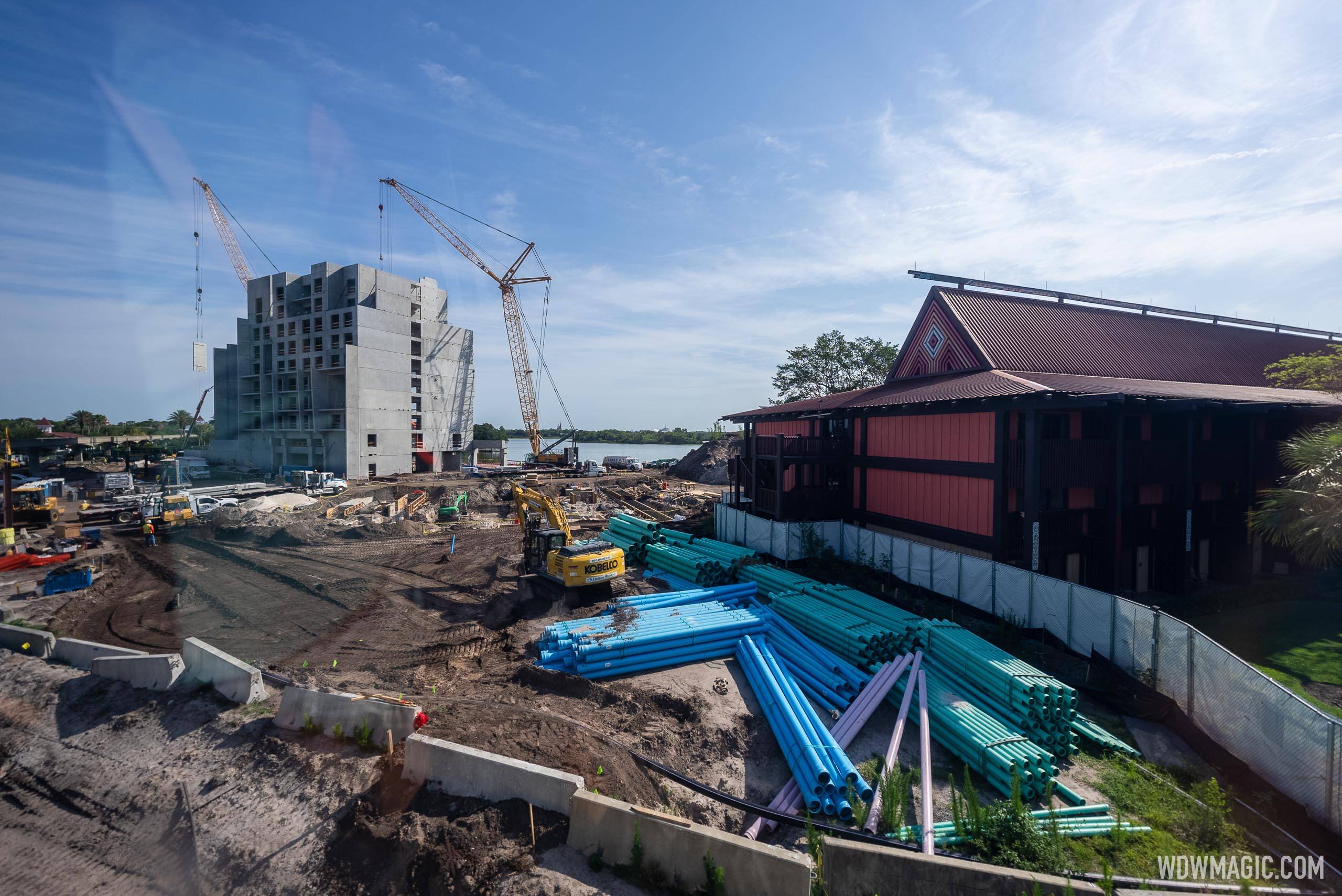 Polynesian Resort Disney Vacation Club tower construction - May 12 2023