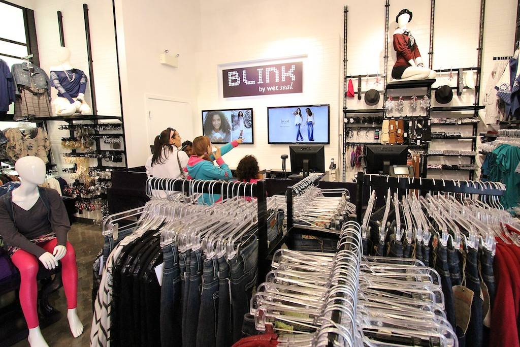 PHOTOS - BLINK by Wet Seal now open at Downtown Disney West Side