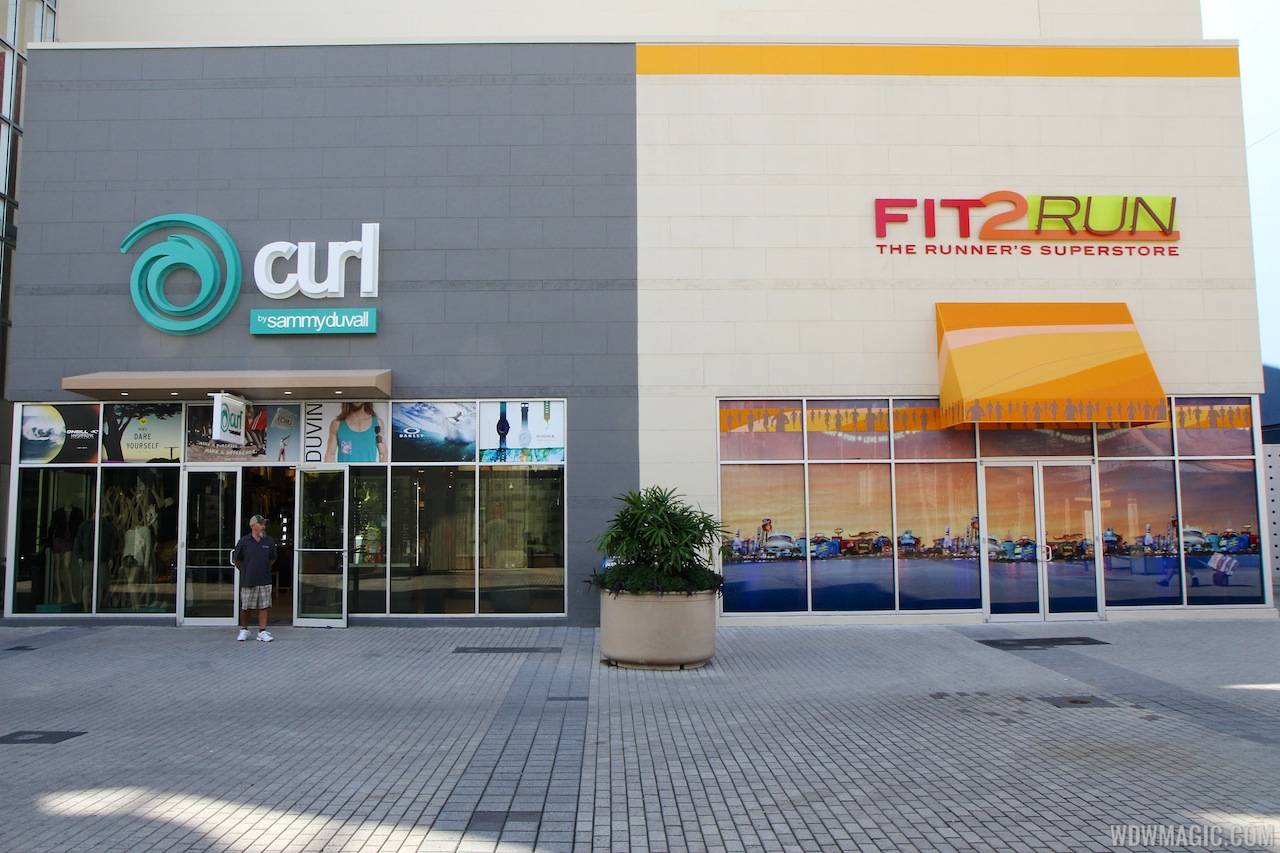 Fit2Run signage now in place at new Downtown Disney running store