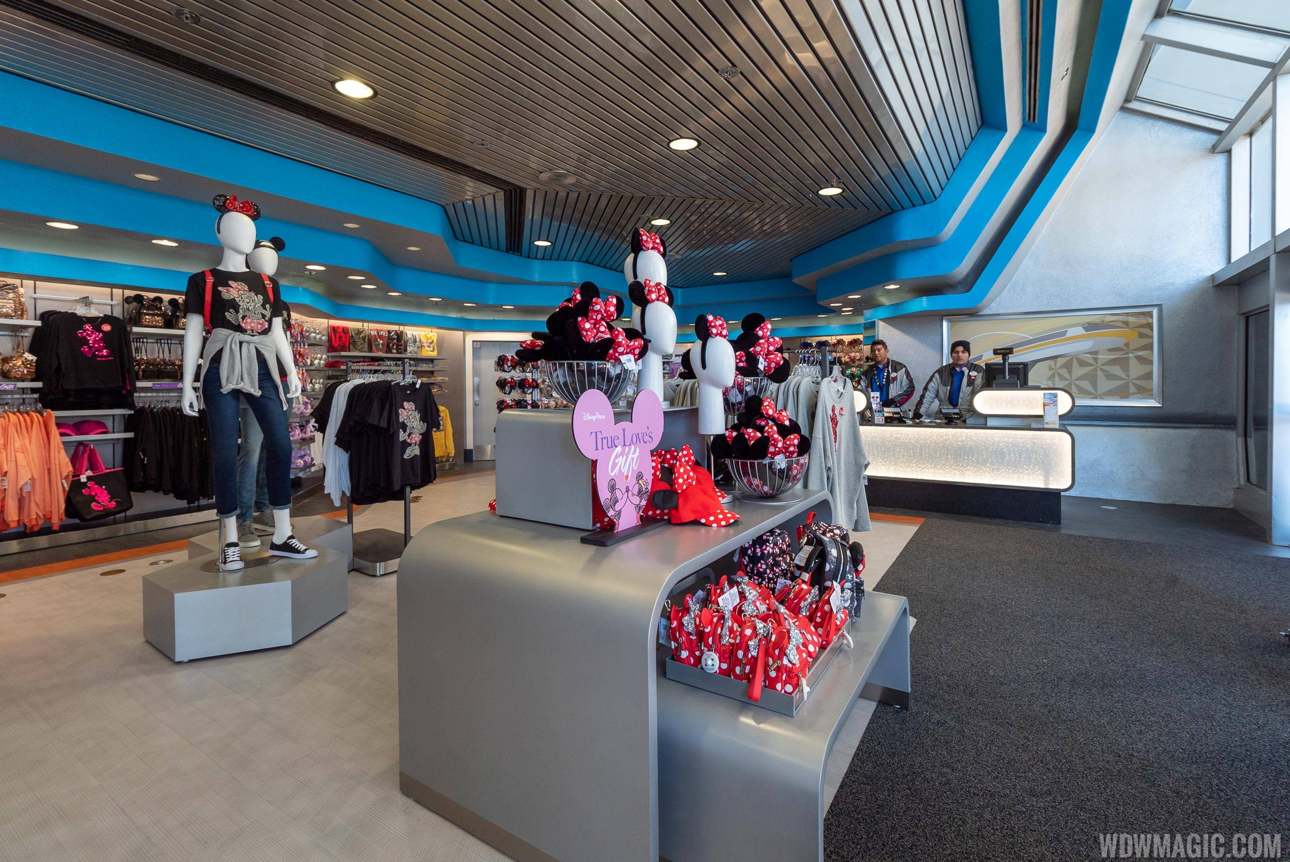 PHOTOS - A look at the updated Gateway Gifts in Epcot