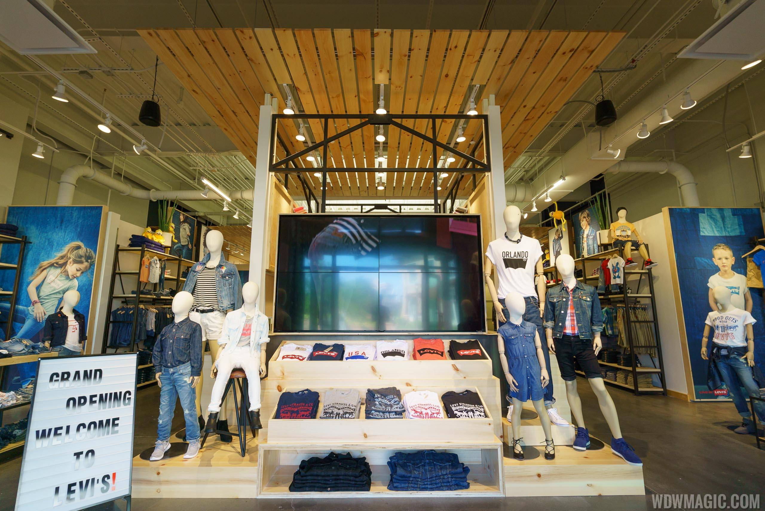 Inside the Levi's Store at Disney Springs