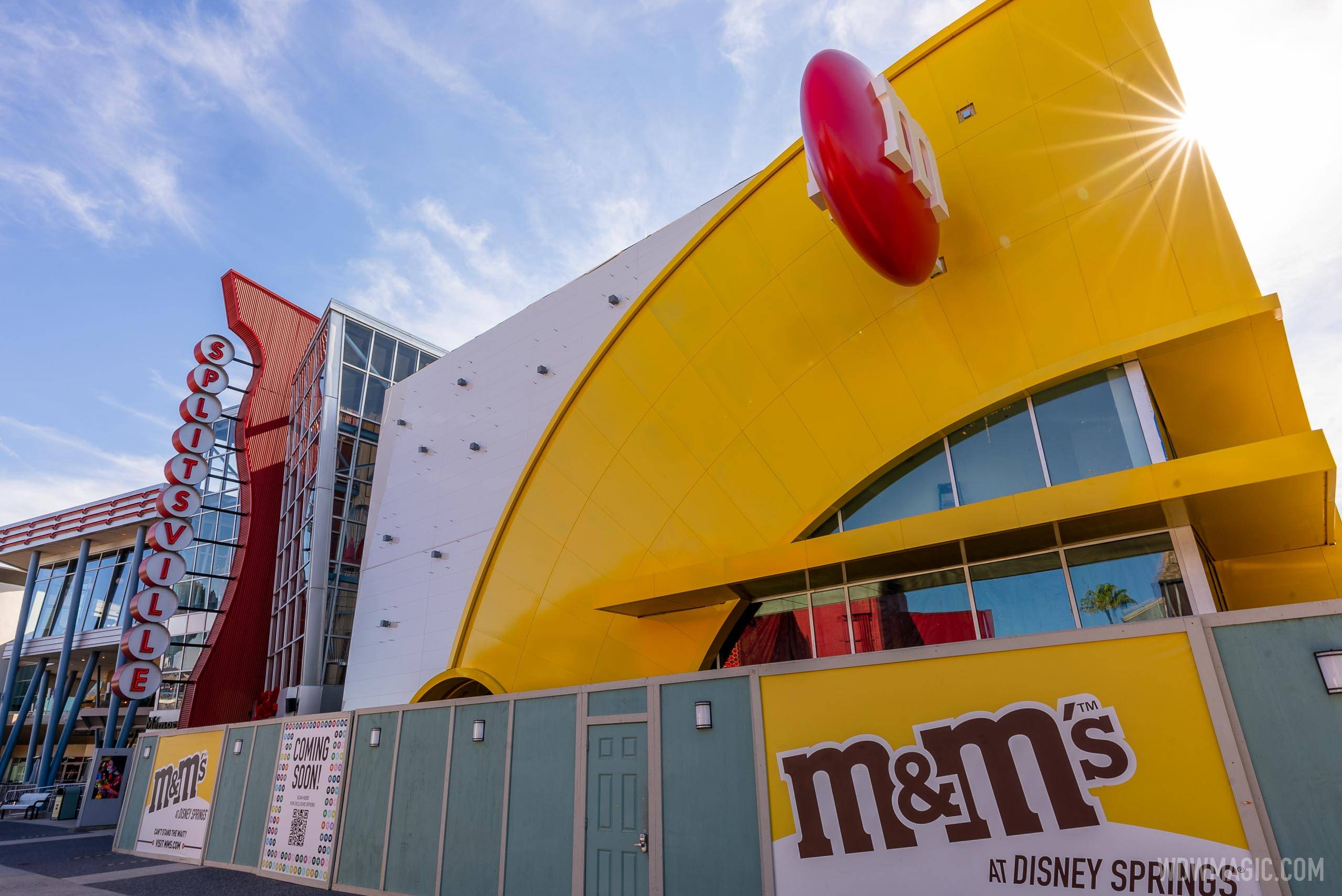 PHOTOS - Exterior of Disney Springs M&M's store nears completion as opening nears
