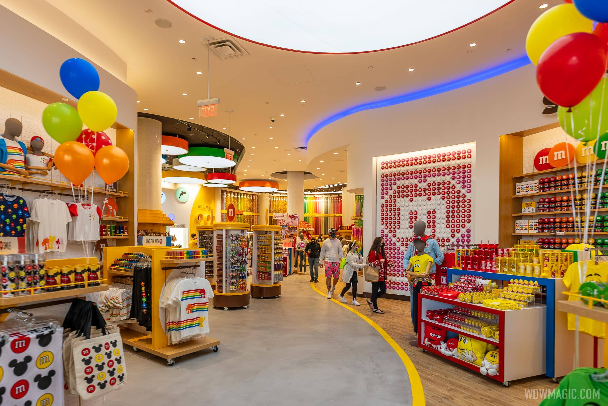 M&M's store opens at Disney Springs