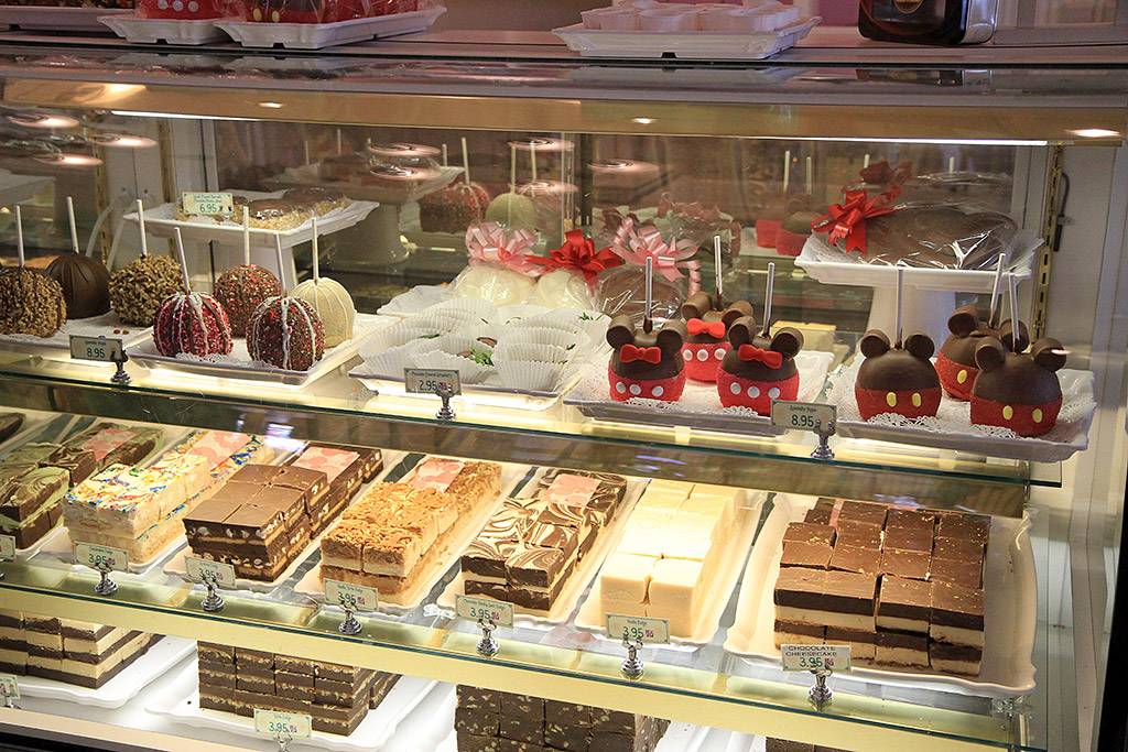 Main Street Confectionary - fudge and candy case