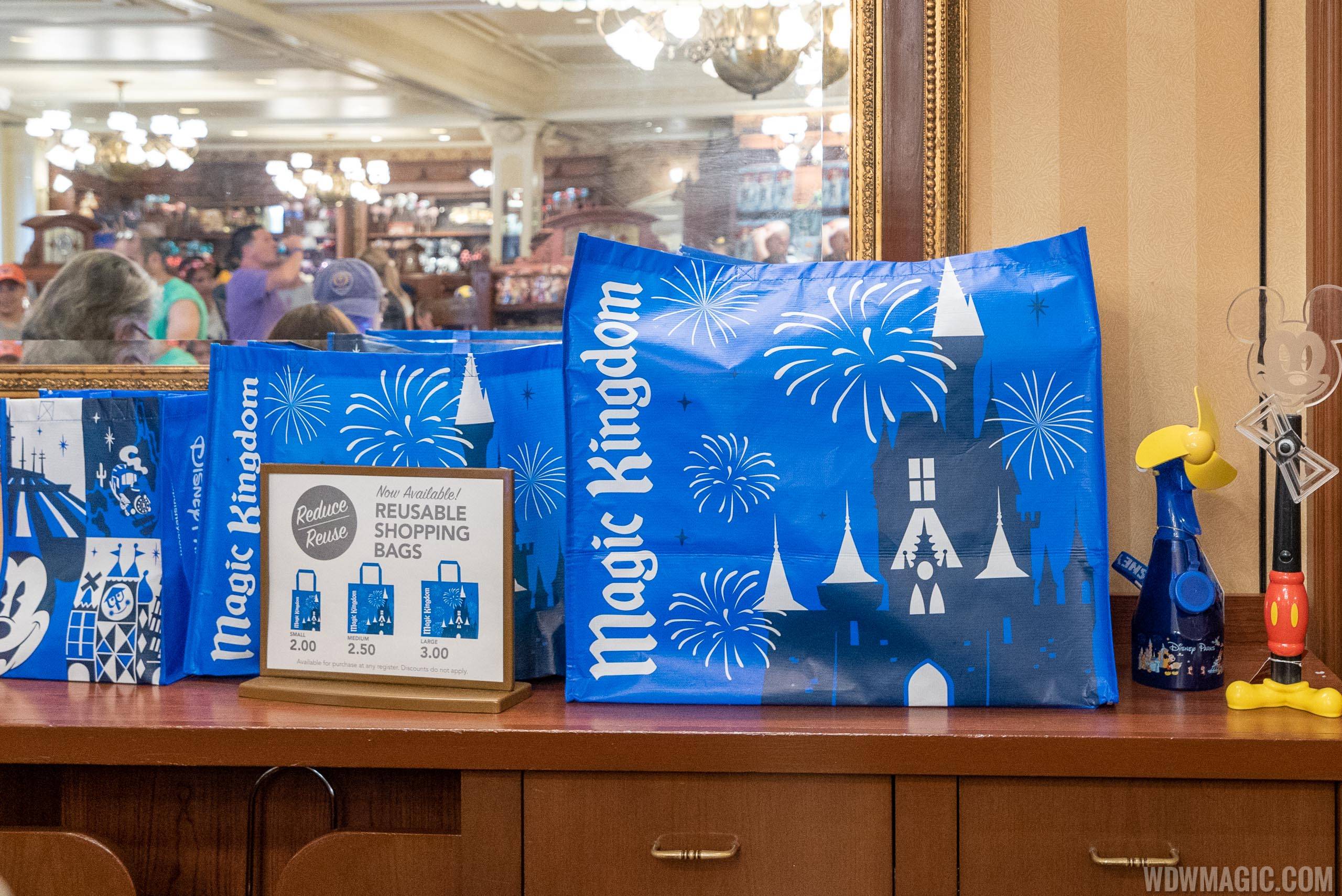 PHOTO - Walt Disney World park specific reusable shopping bags price increase