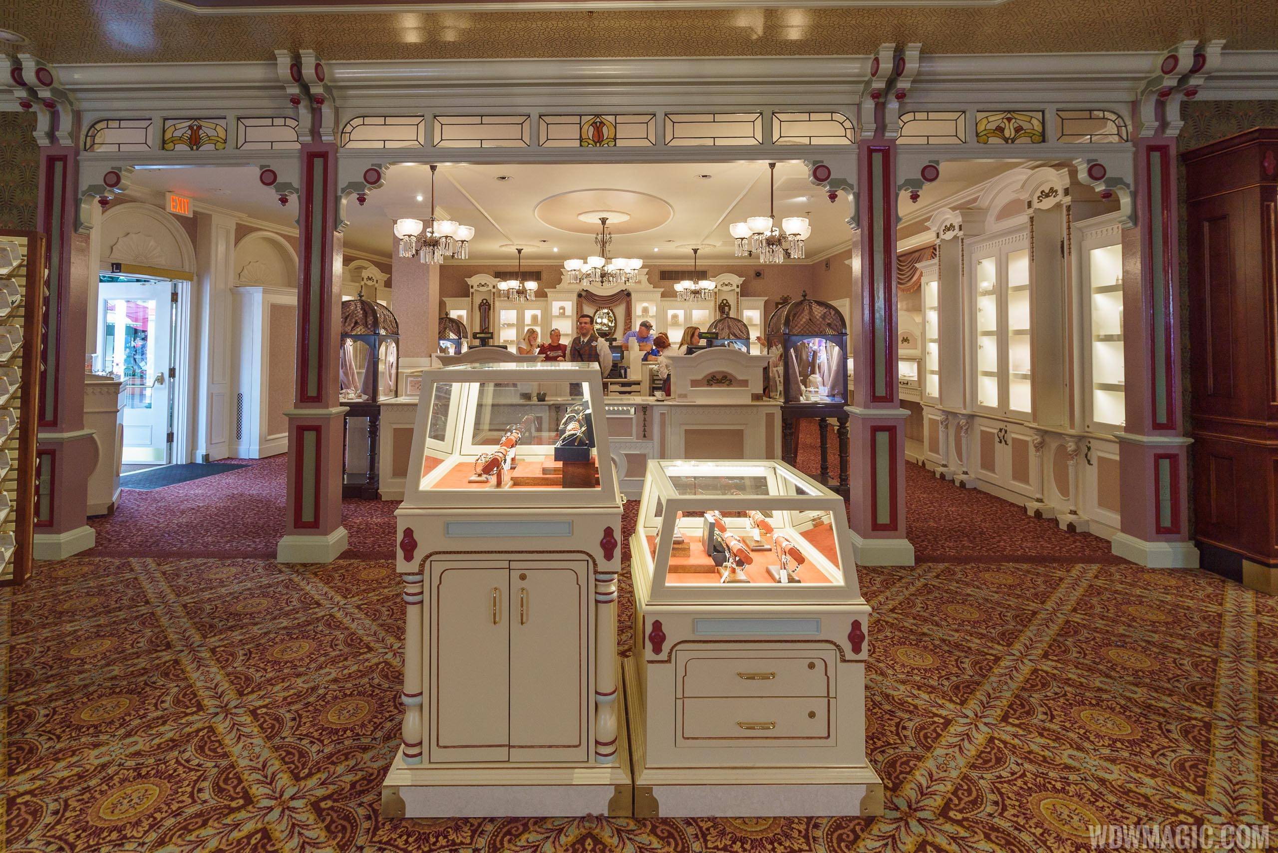 Uptown jewelers hot sale magic kingdom