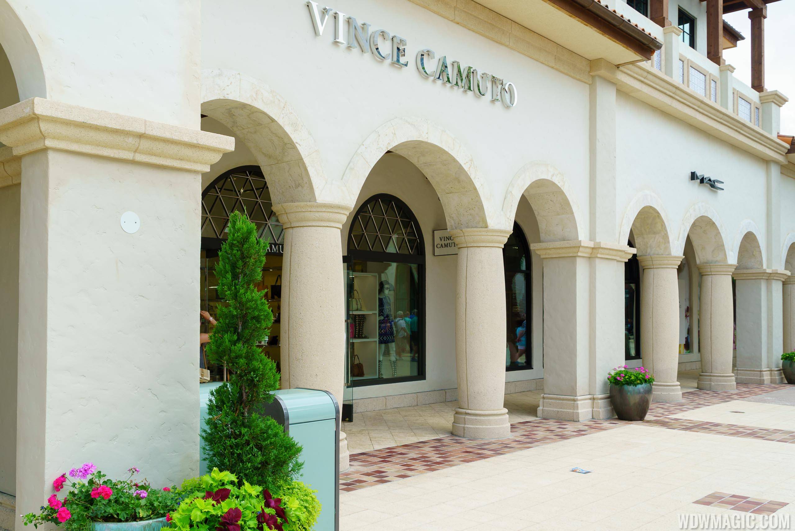 Disney Springs Vince Camuto Store Closed Permanently
