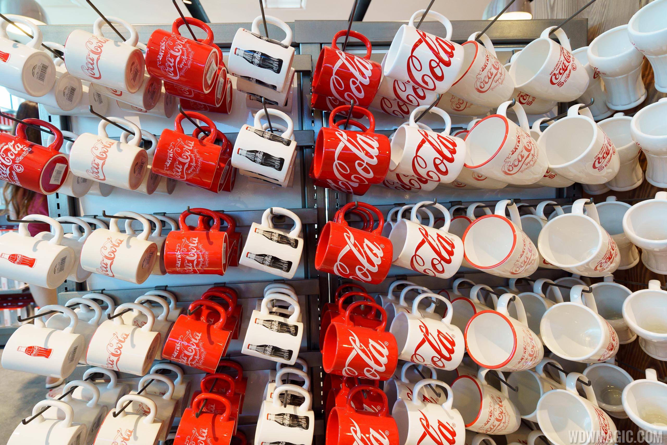 Coca-Cola Store Orlando - Mugs