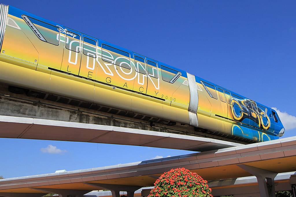 The front right side of Monorail TRON on the Epcot beam heading into the station