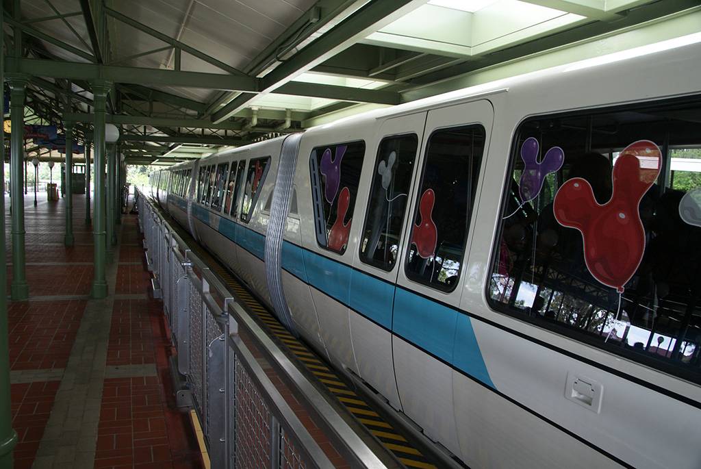 A look along the length of Monorail Teal