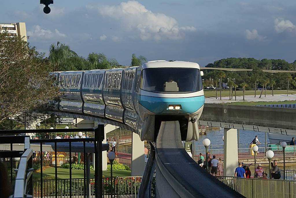 Monorail Teal entering the Magic Kingdom station