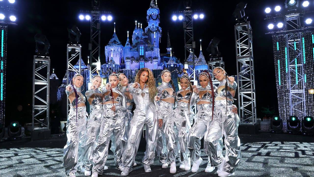 Dick Clark's New Year's Rockin' Eve with Ryan Seacrest 2023 includes performances from Disneyland Resort