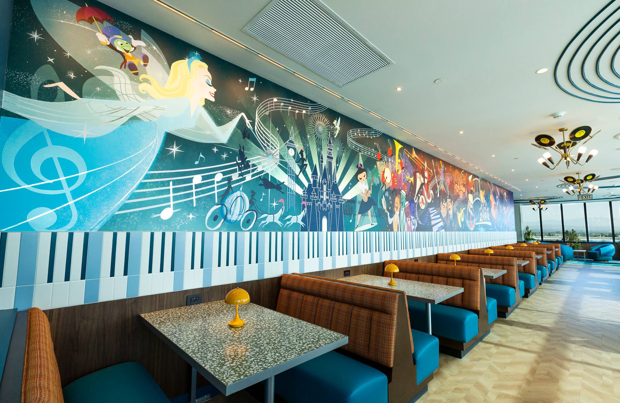 Disneyland Resort Hotel