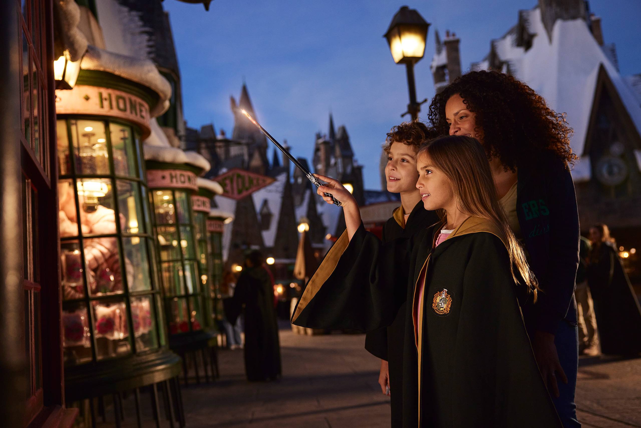 The Wizarding World of Harry Potter Enhanced Wand Magic