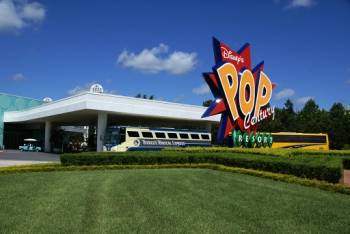 Photo Tour around Disney's Pop Century Resort