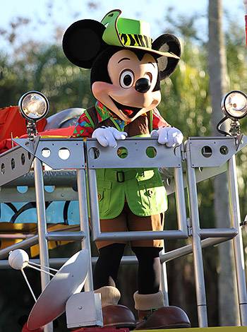 Mickey's Jammin' Jungle Parade performances halting for animal relocation  in November