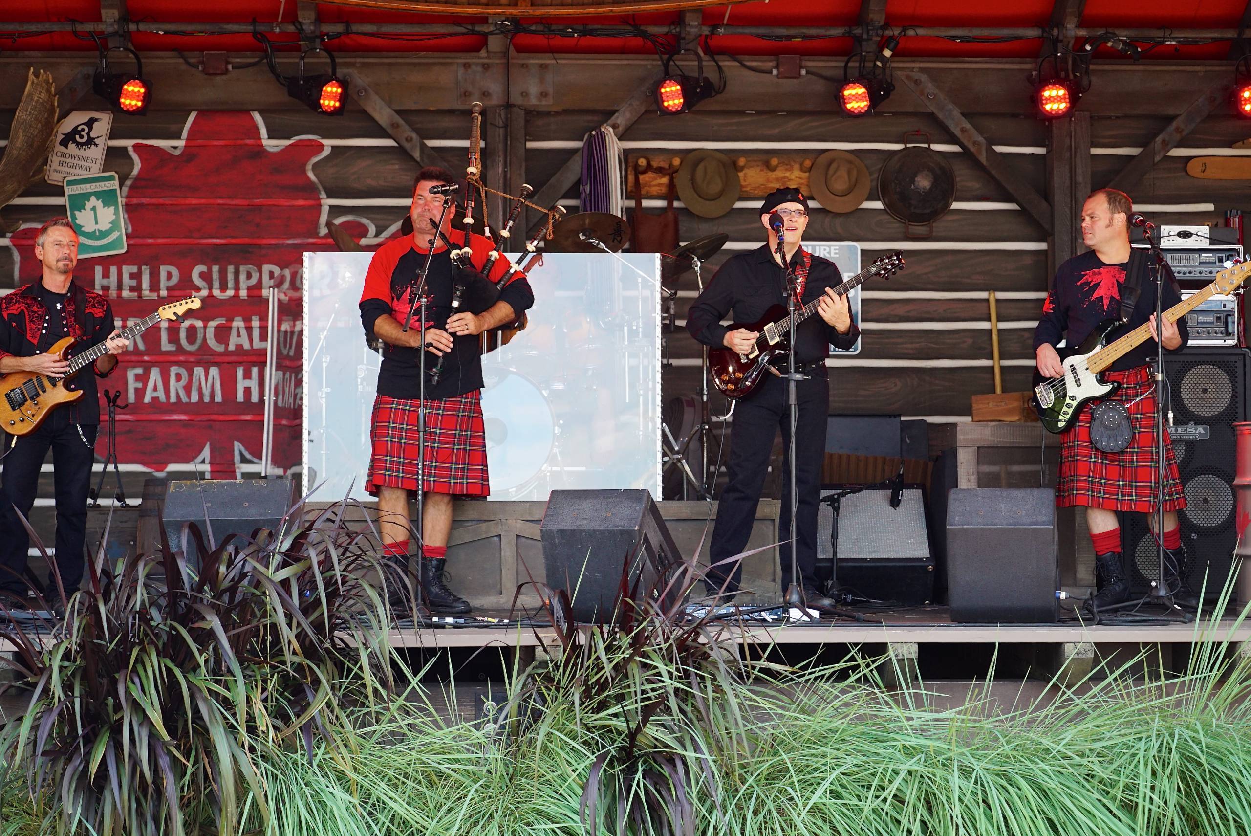 VIDEO - Off Kilter rock Epcot once last time with farewell performance