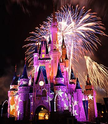 Summer Nightastic! Fireworks Spectacular makes a big bang in the Magic Kingdom