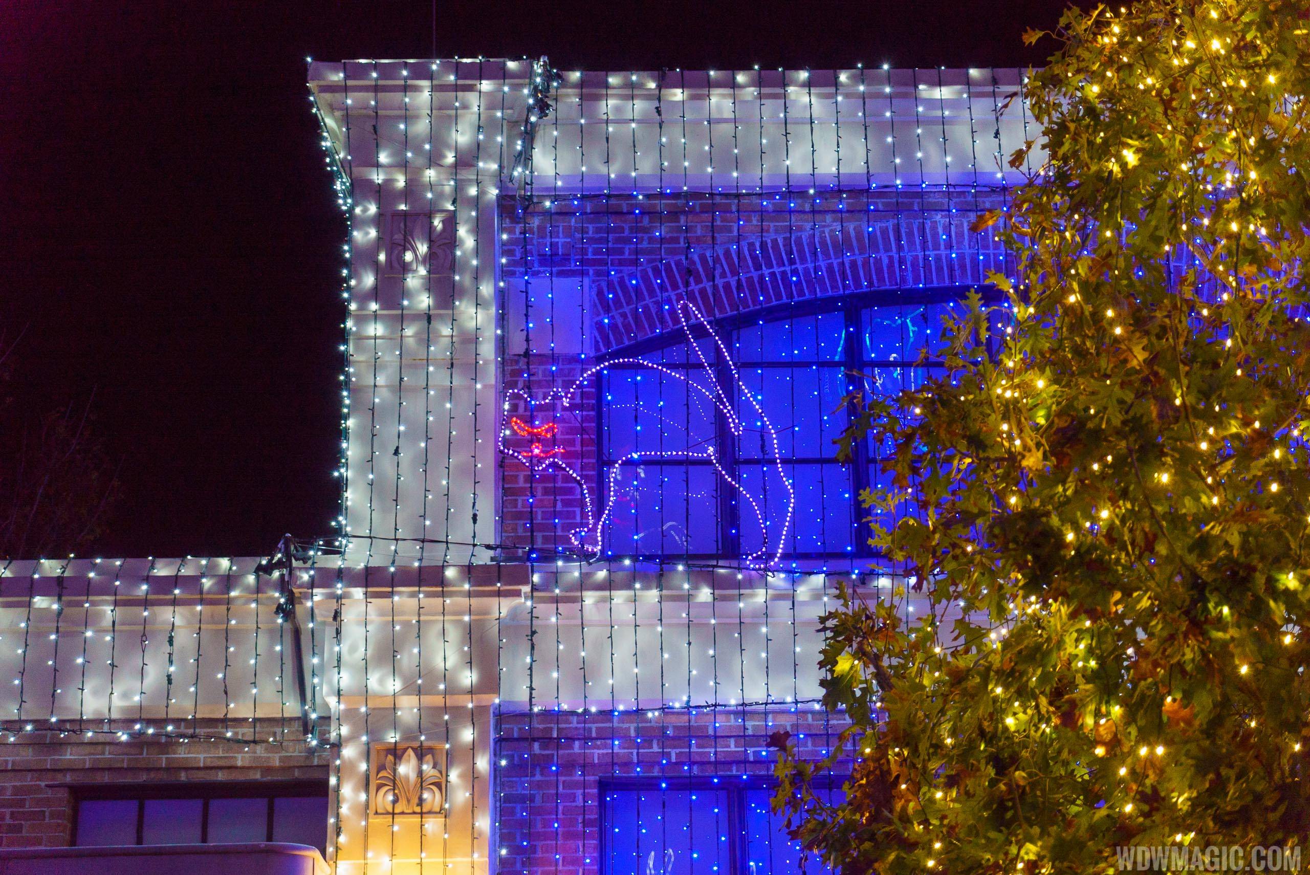 Purple Cat at the Osborne Lights