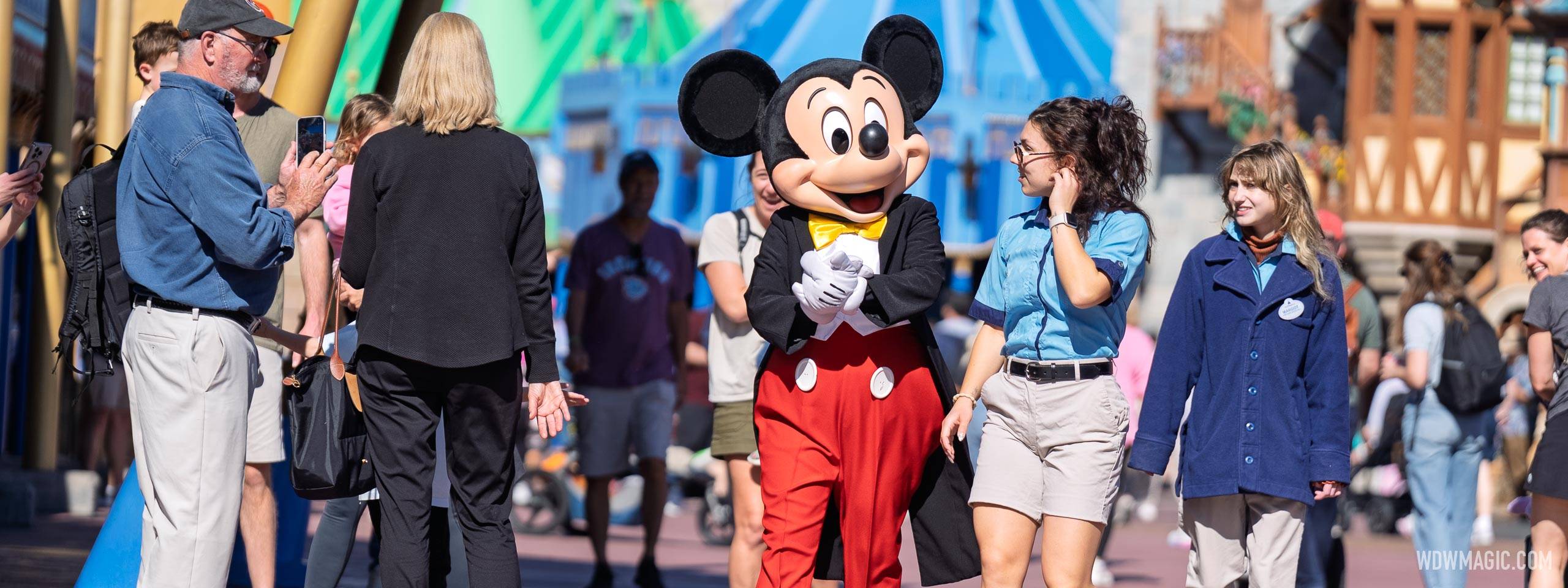 Mickey Mouse Now Roaming Magic Kingdom in Surprise Character Encounters
