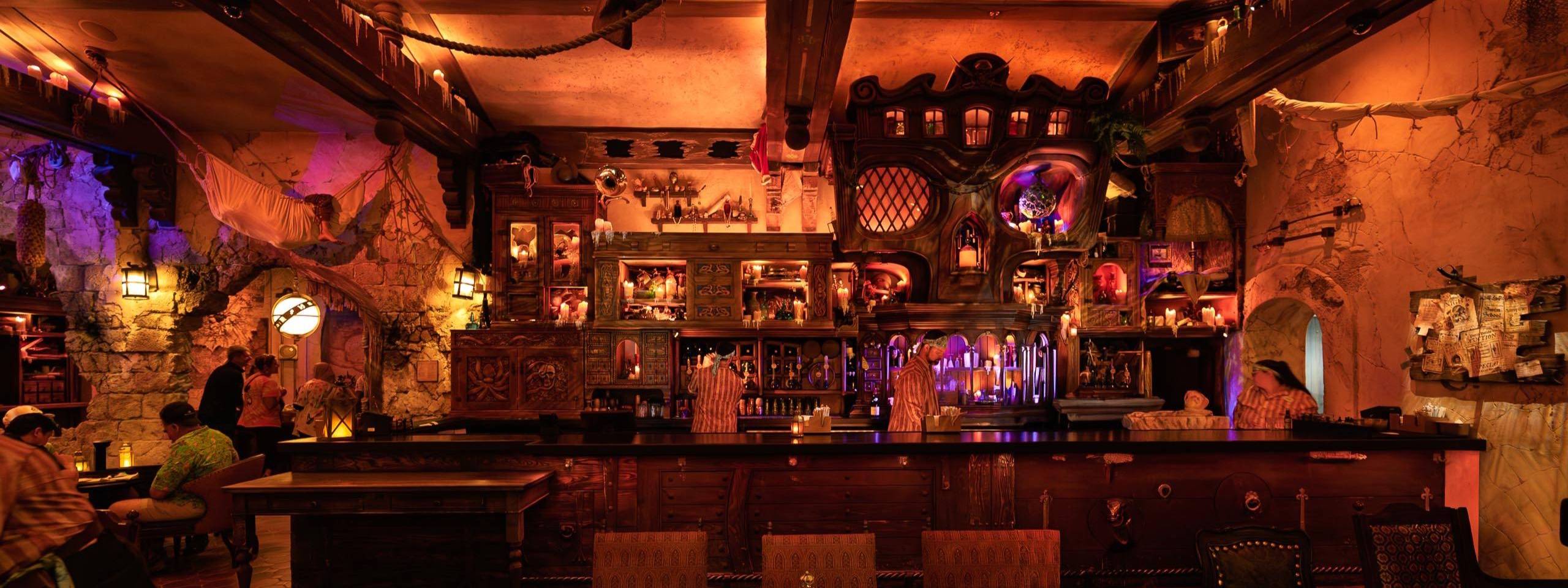 Pirates of the Caribbean Lounge Beak and Barrel Adds Walk-Up List Option